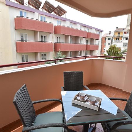 Comfort Apartment Near The Beach 부드바 외부 사진