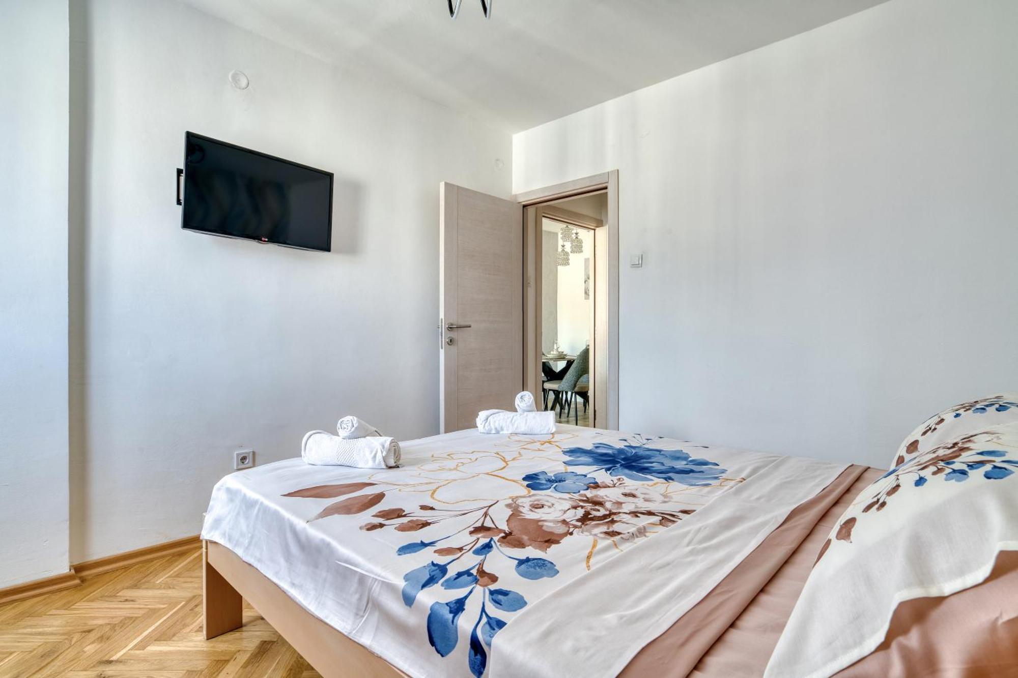 Comfort Apartment Near The Beach 부드바 외부 사진