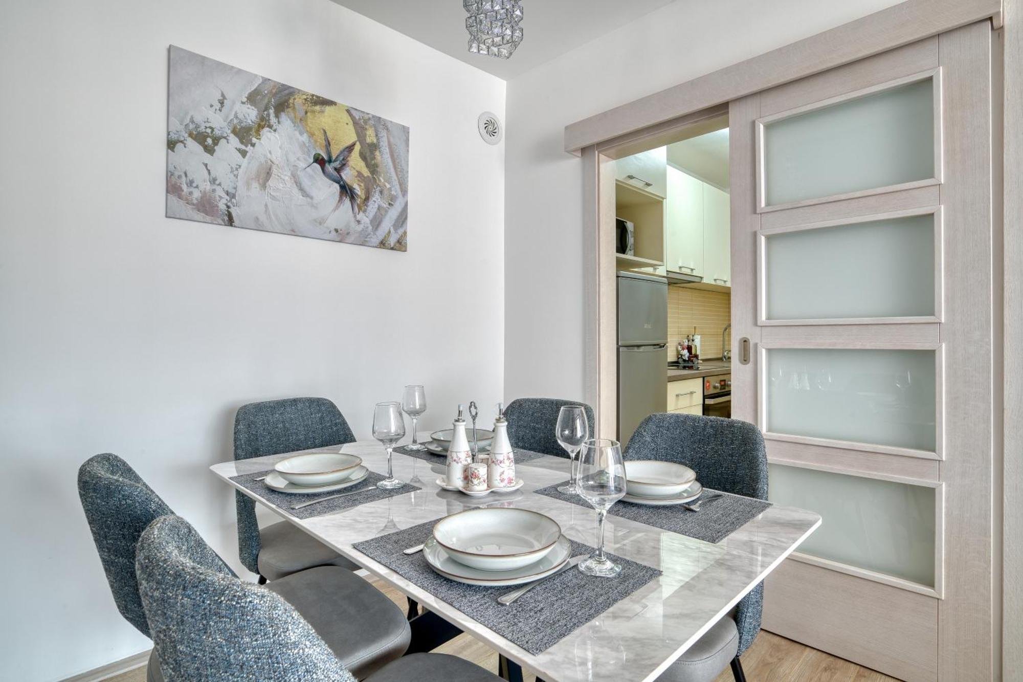 Comfort Apartment Near The Beach 부드바 외부 사진