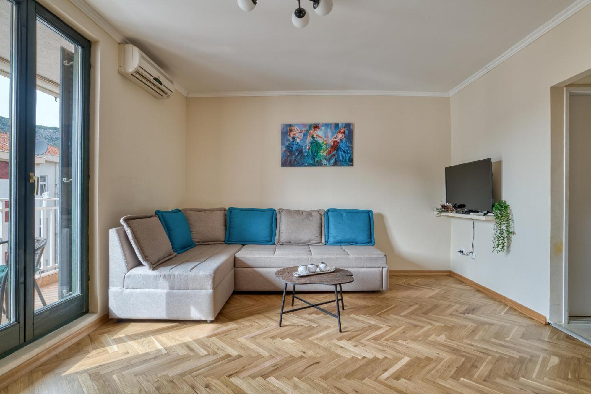 Comfort Apartment Near The Beach 부드바 외부 사진