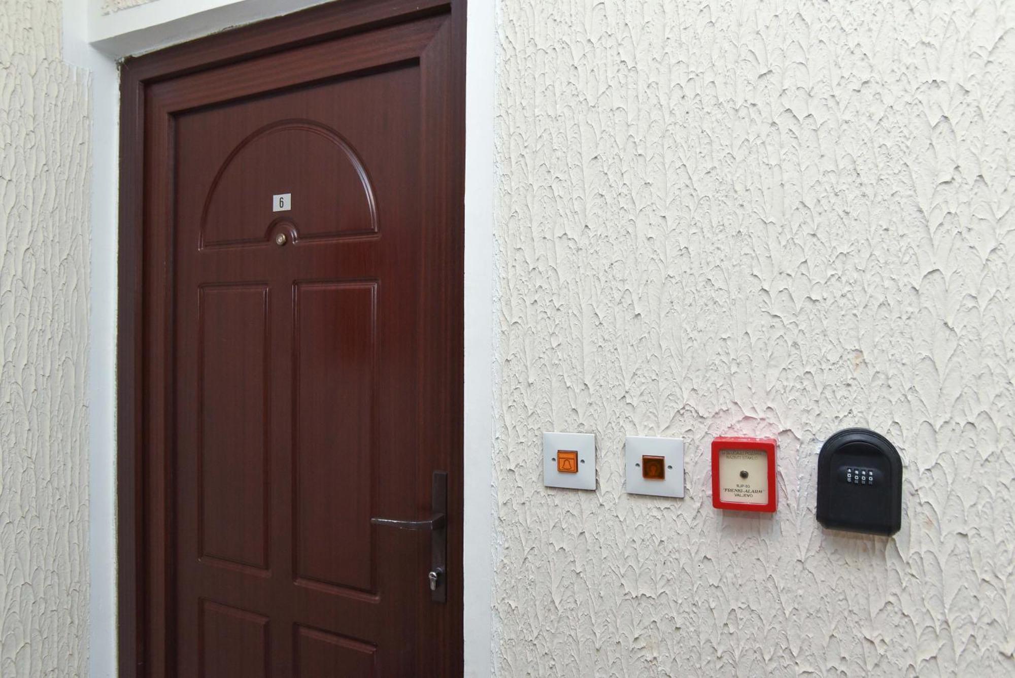 Comfort Apartment Near The Beach 부드바 외부 사진