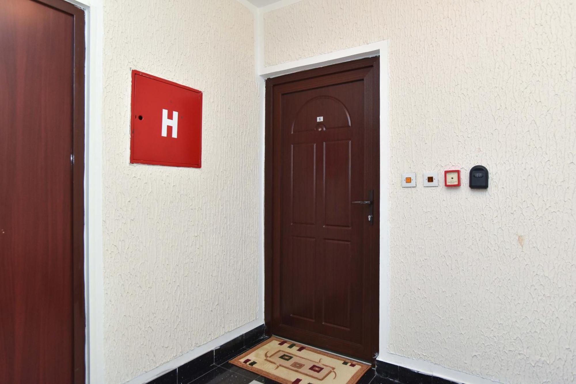 Comfort Apartment Near The Beach 부드바 외부 사진