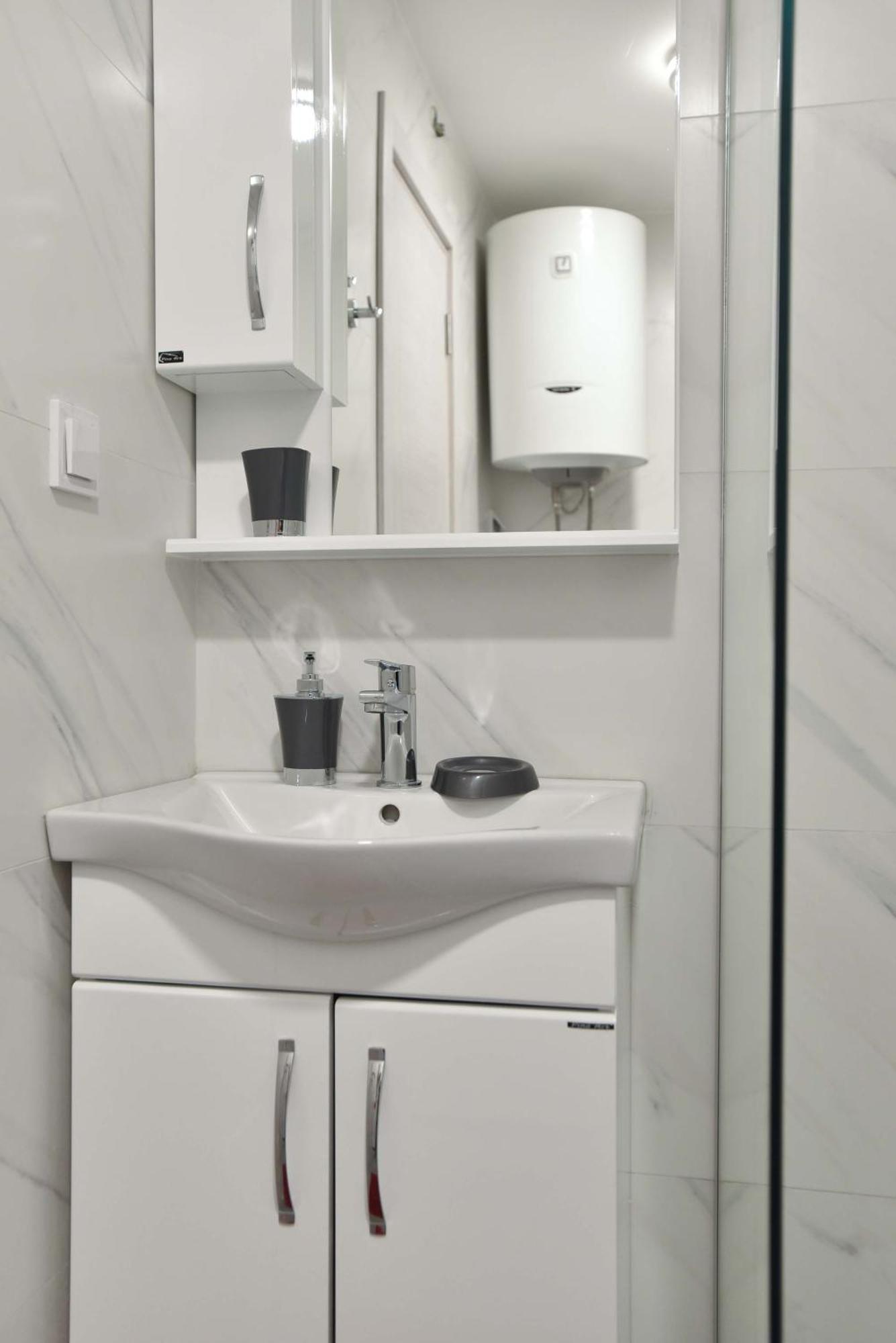 Comfort Apartment Near The Beach 부드바 외부 사진